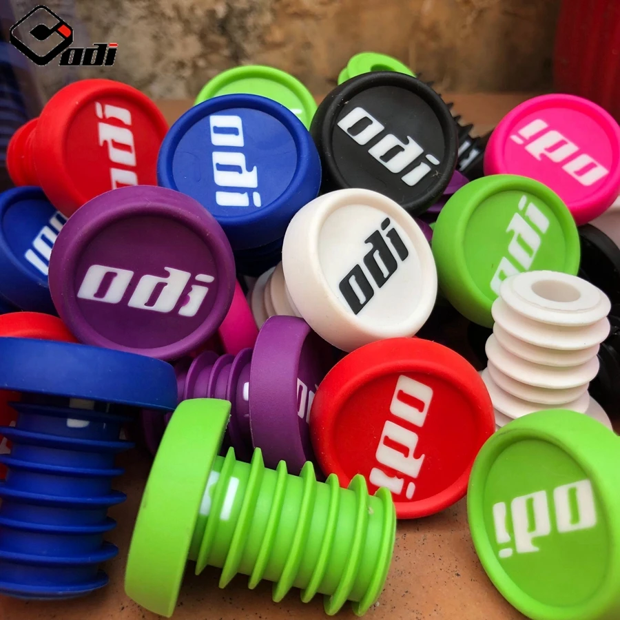 Tappi terminali manubrio ODI d - Mountain Biking Hat recensione e prezzo