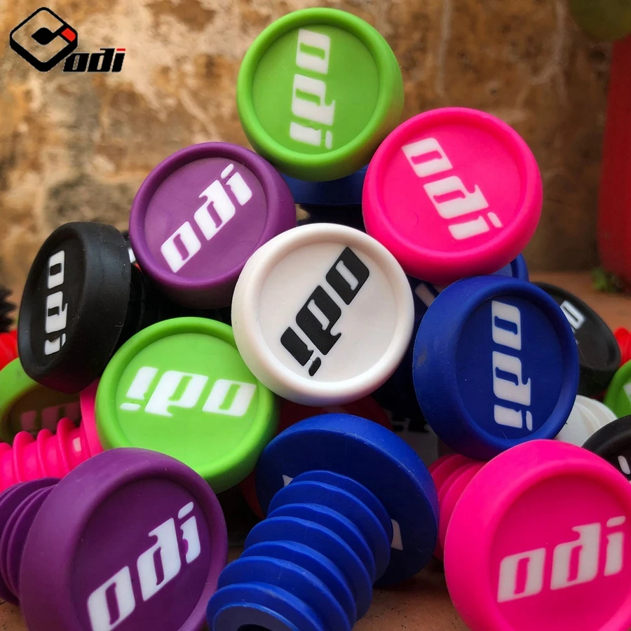 Tappi terminali manubrio ODI d - Mountain Biking Hat recensione e prezzo